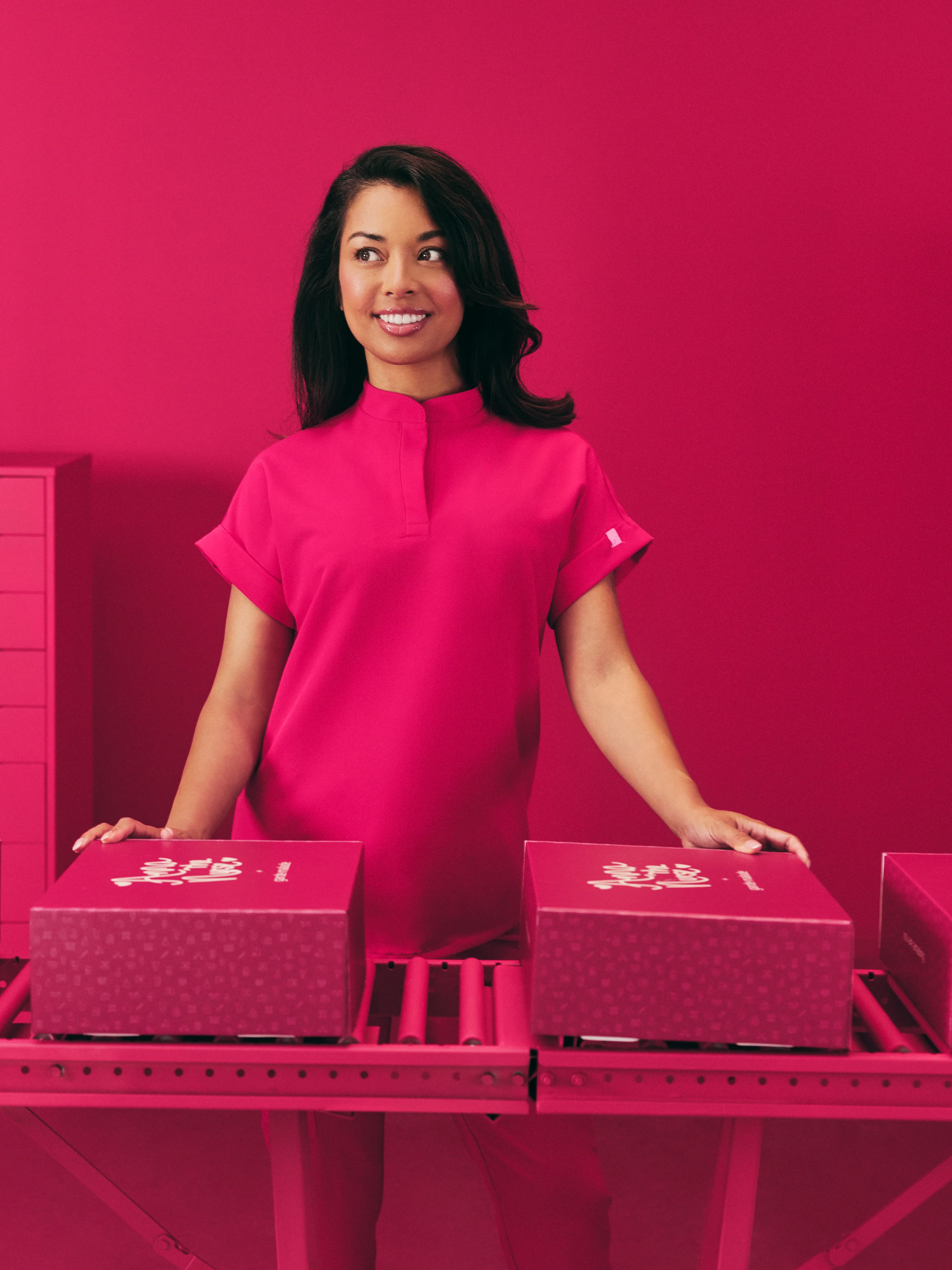 CHARLIE RE-GARDE™ - VIBRANT FUCHSIA - Mandarine Collar Scrub Top - SILVADUR™